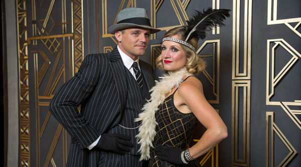 Krimi-Dinner on Stage: Authentische Gangster-Kostüme shoppen