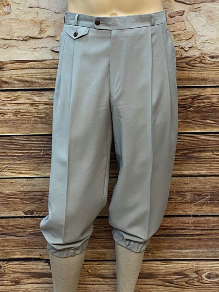 Hellgraue Vintage Knickerbockerhose Größe 52 aus Trevira-Wollmix, Bundfalten, elastischer Beinabschluss, sehr guter Zustand, 20er-Jahre Golfer-Look.