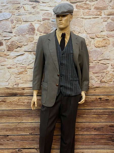 „Vintage Herren Outfit 20er Jahre mit Schiebermütze und Weste Gr. 50“