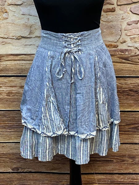 Trachtenrock mit Spitze und Rüschen