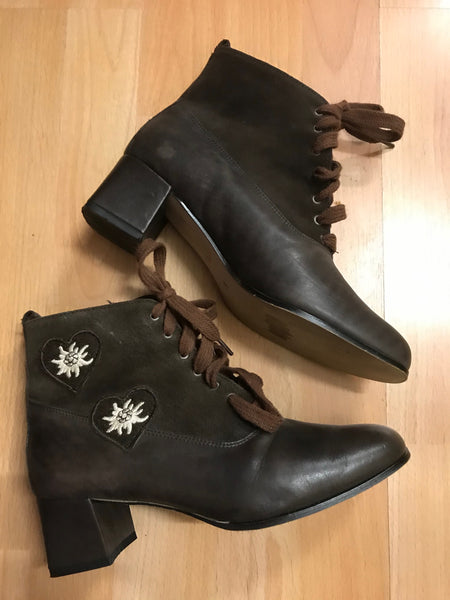 Braune Trachtenschuhe für Damen Halbhoch Gr.38