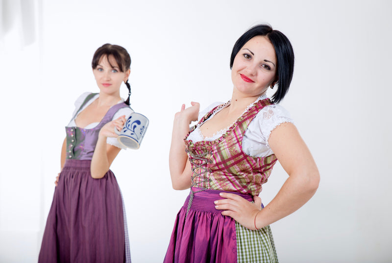 Dirndl-Pflege: Waschen, Bügeln & Aufbewahren