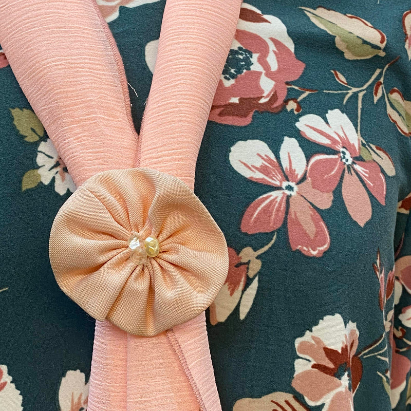 1920er Jahre Tageskleid Gr. 40 mit Hut & Schal – florales Vintage-Unikat