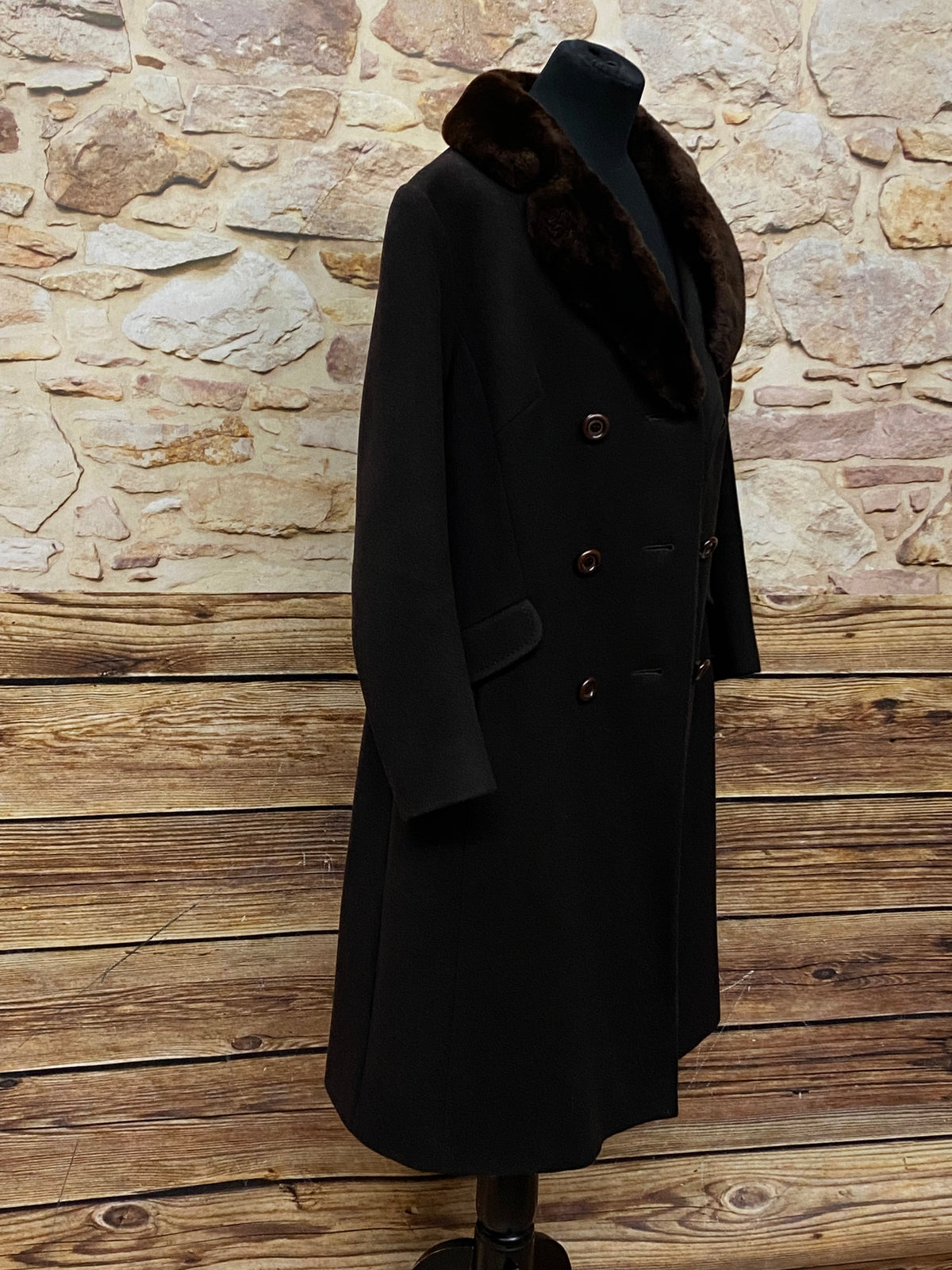 Manteau femme long vintage style années 1920 en noir avec col fourrure taille 40