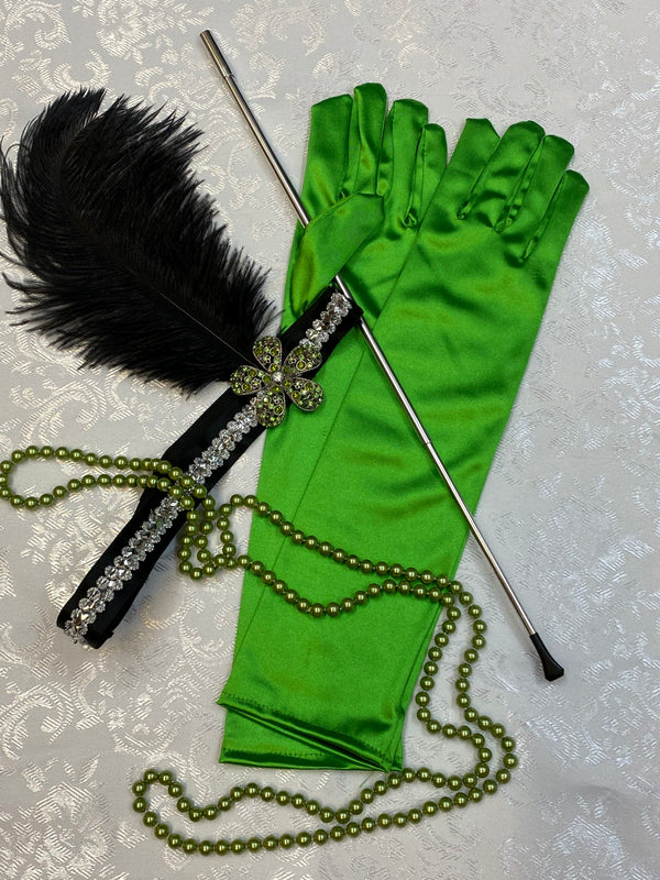 Charleston Gatsby 20er Jahre Set in Smaragdgrün – Damen, lange Handschuhe, Kopfschmuck, Perlenkette und Zigarettenspitze