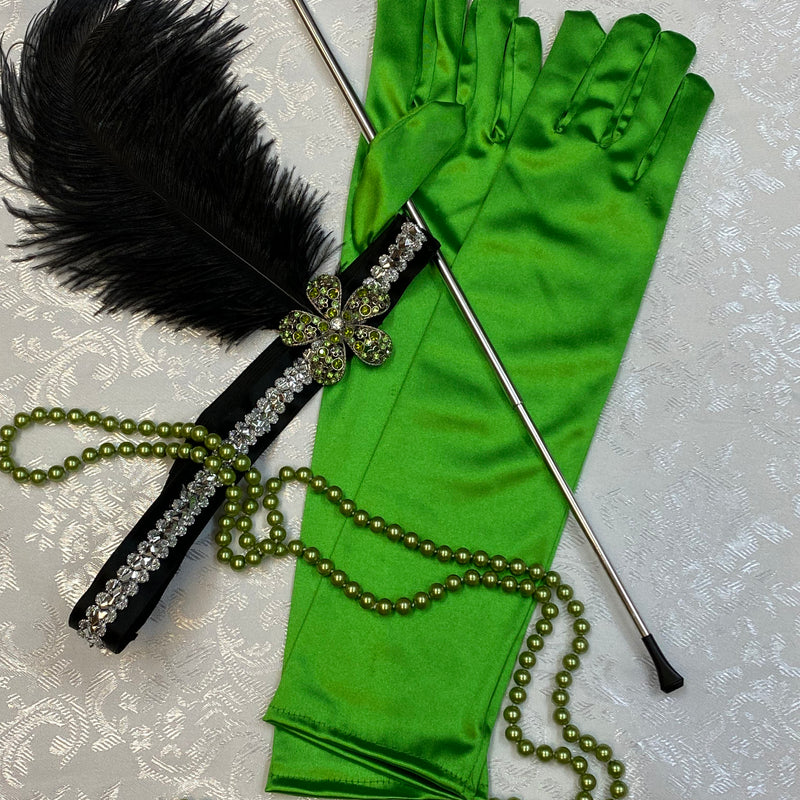 Charleston Gatsby 20er Jahre Set in Smaragdgrün – Damen, lange Handschuhe, Kopfschmuck, Perlenkette und Zigarettenspitze