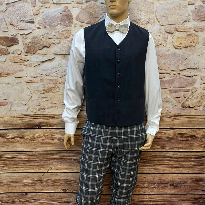 20er Jahre Herren Knickerbocker Outfit grau kariert mit Weste Schiebermütze Fliege Größe 54 56