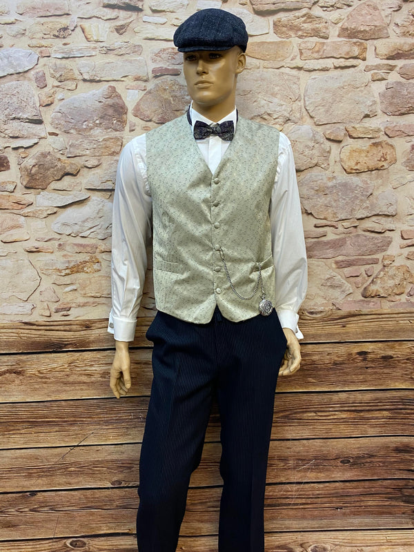 20er Jahre Herren Outfit Gr. 26 mit Weste, Nadelstreifenhose, Hemd, Fliege und Schiebermütze