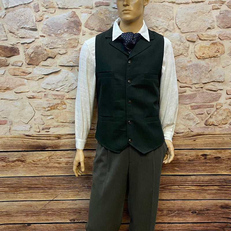 20er Jahre Herren Outfit Gr. 52 mit Weste Hose Hemd Schiebermütze und Schalkrawatte