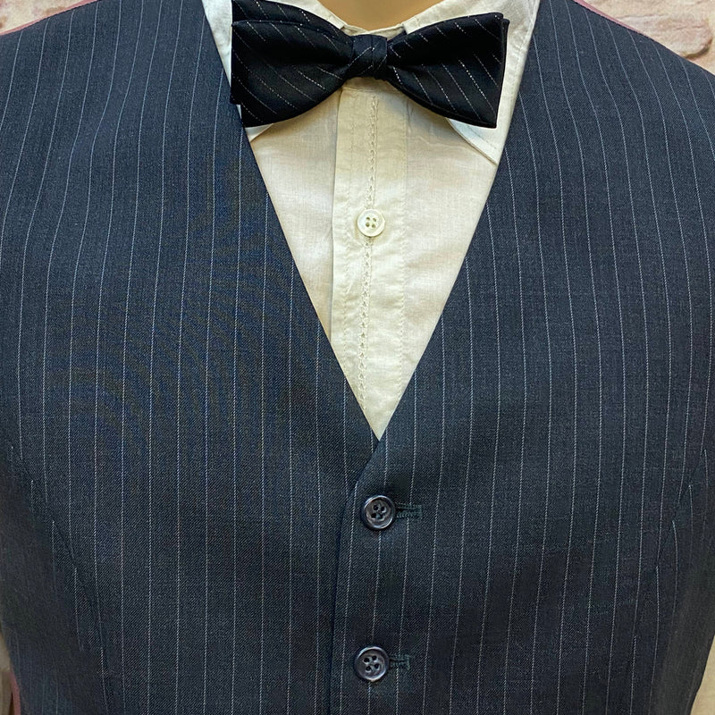 20er Jahre Herren Knickerbocker Outfit Gr. 50 – Nadelstreifen & Schiebermütze