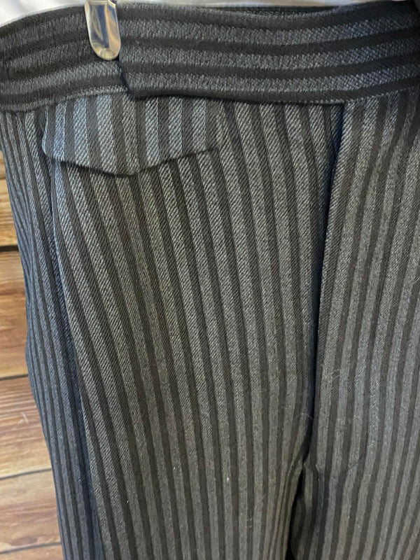20er Jahre Herren Outfit Gr. 62 – Unikat mit Vintage Stresemannhose