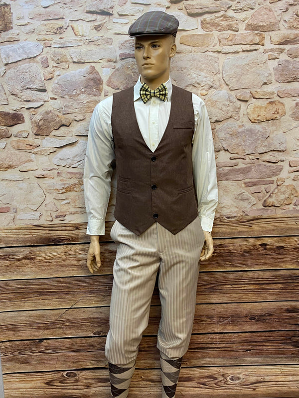 20er Jahre Knickerbocker Outfit Herren Größe 48 mit brauner Weste und Schiebermütze