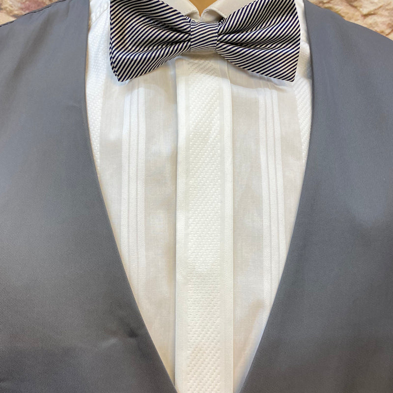 20er Jahre Herren Outfit Gr. 52 – Weste, Nadelstreifenhose & Schiebermütze