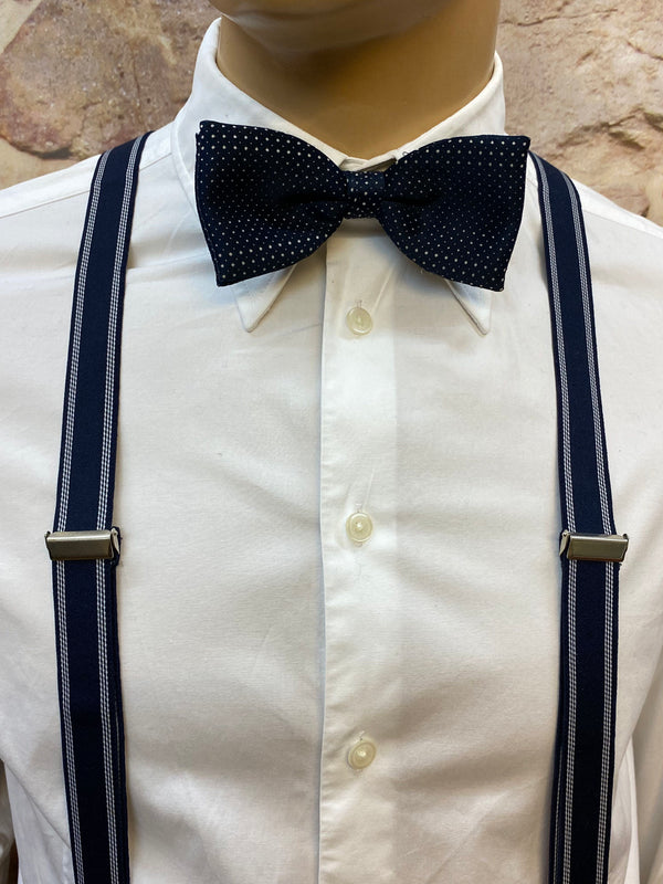Dunkle Knickerbocker mit Hosenträgern für ein 20er Jahre Herren Outfit