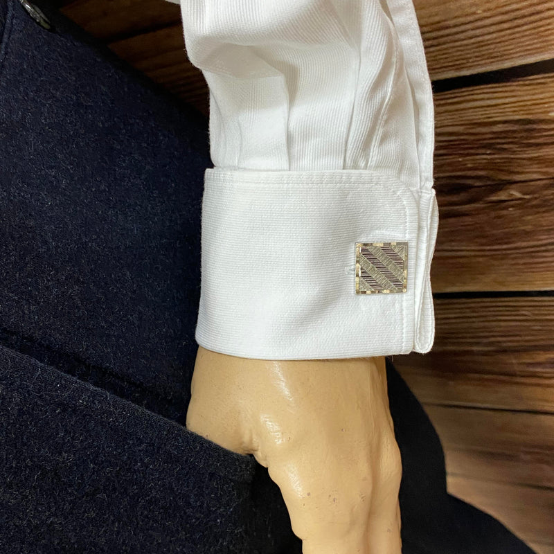 Manschettenknöpfe als Accessoires für Vintage Herren Outfit