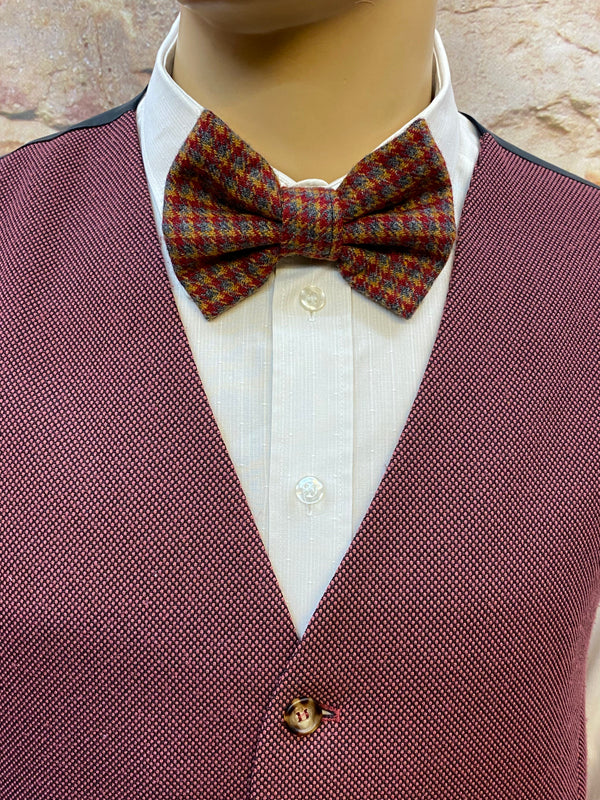 20er Jahre Herren Outfit Gr. 58 mit bordeauxroter Weste