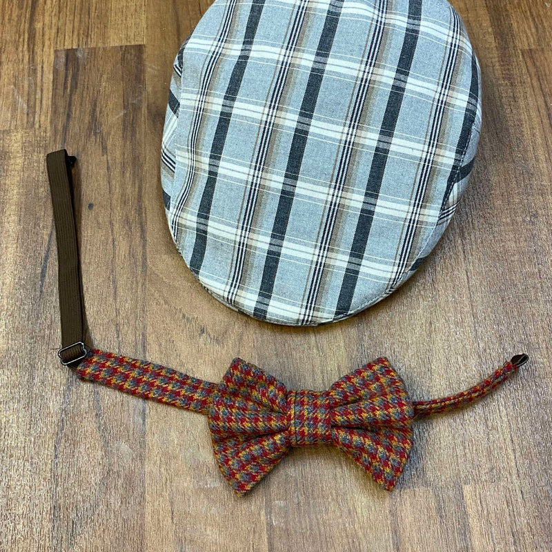 Schiebermütze, handgemachte Fliege und neue Socken für Vintage Herren Outfit Gr. 58