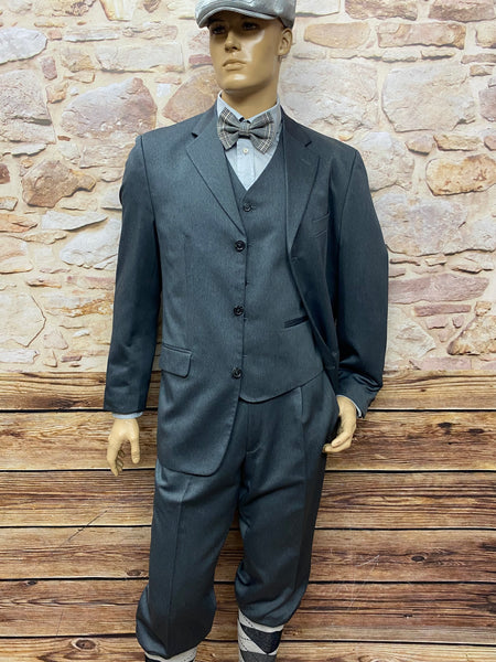 20er Jahre Herren Outfit – Jacke offen mit Weste und Knickerbocker, Ganzkörper