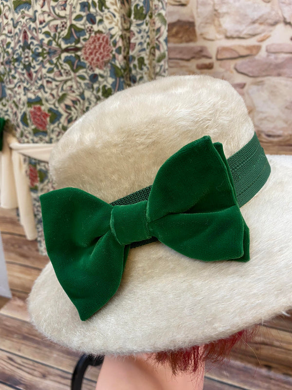 Vintage 20er Jahre Tageskleid mit Hut – florales Unikat