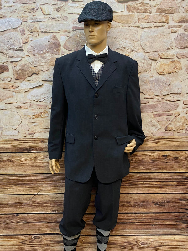 „20er-Jahre Herren Knickerbocker Outfit mit Sakko und Weste in Größe 56“