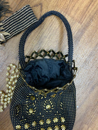 Ensemble 3 pièces style années 1920, sac de soirée, coiffe et long collier de perles, unique