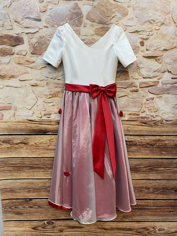 „50er Jahre Kleid in Creme Rosa Rot Größe 32 mit roter Schleife und schimmerndem Rock“