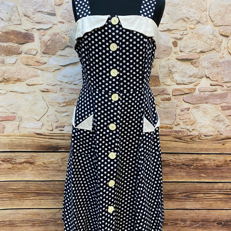 „Schwarz weißes 50er Jahre Kleid mit Punkten in Größe 40, breiten Trägern und cremefarbenen Details“