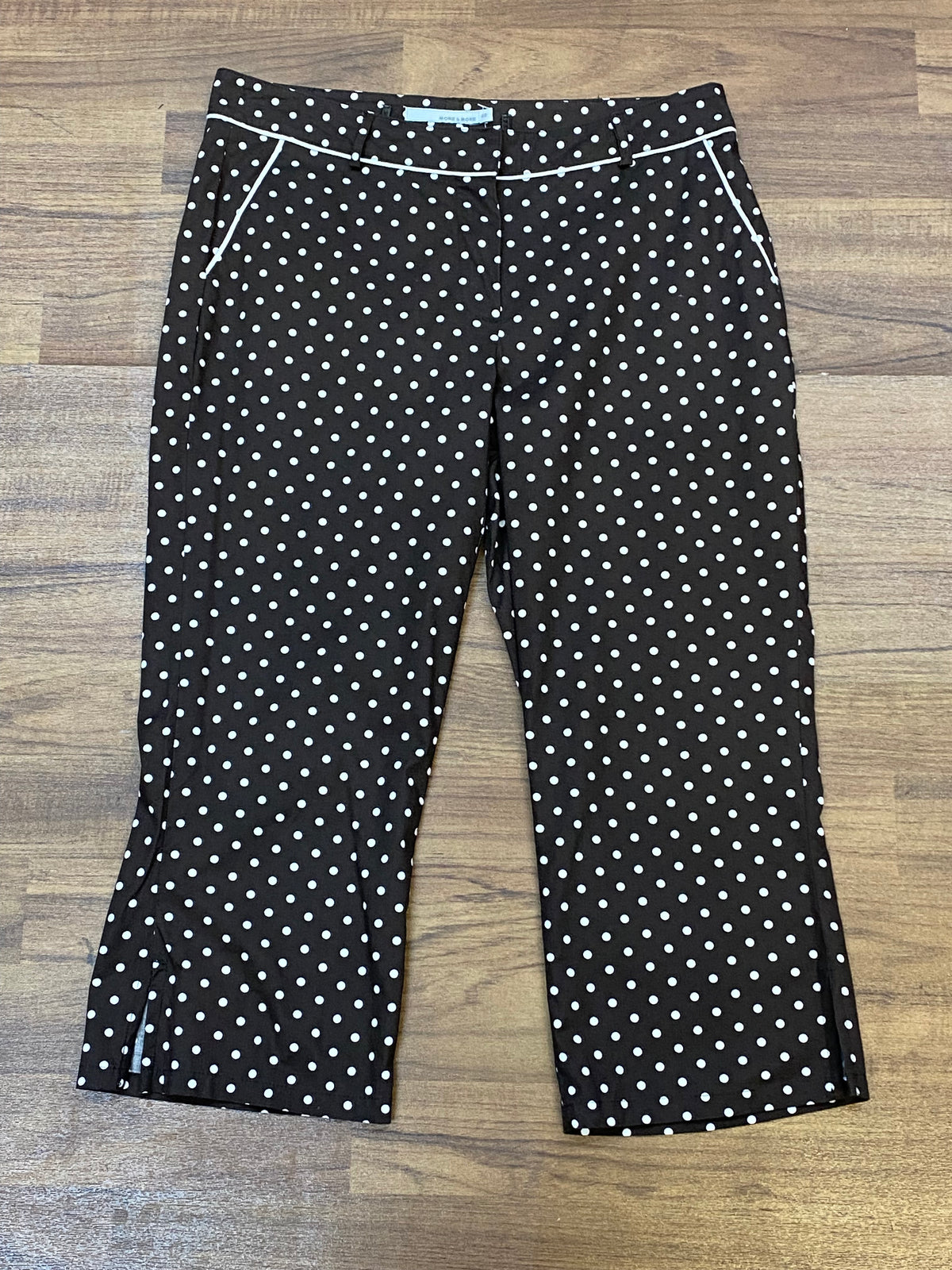 Caprihose 50er Jahre Stil braun Polka Dots Gr.40