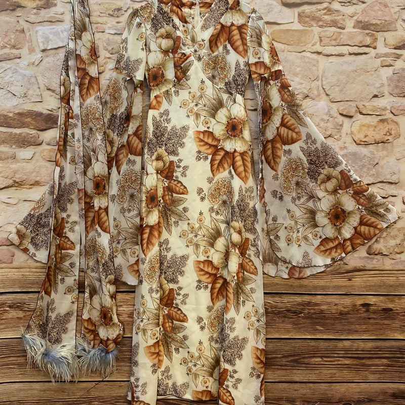 „Boho Vintage Maxikleid braun Blumen Gr 34 mit Fledermausärmeln“