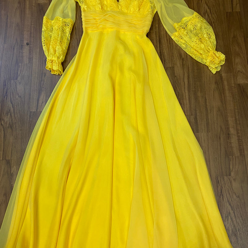Original 70er Jahre Vintage Maxikleid Gr.36 in knalligem Gelb