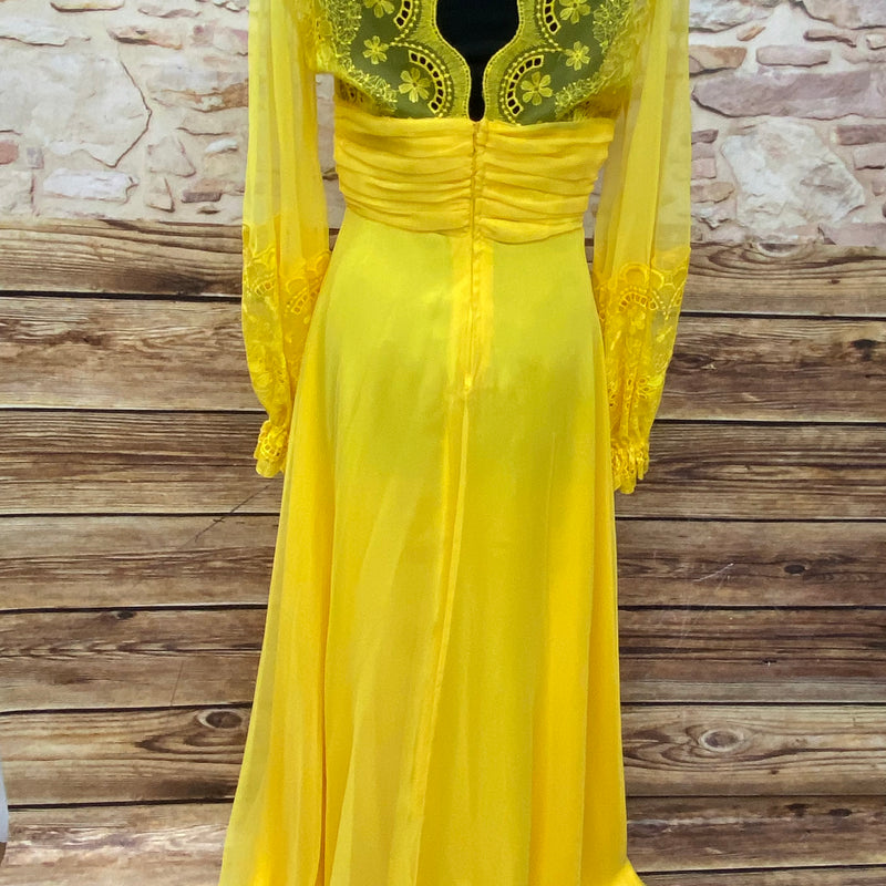 Original 70er Jahre Hippie Maxikleid Gr.36 in knalligem Gelb unikat