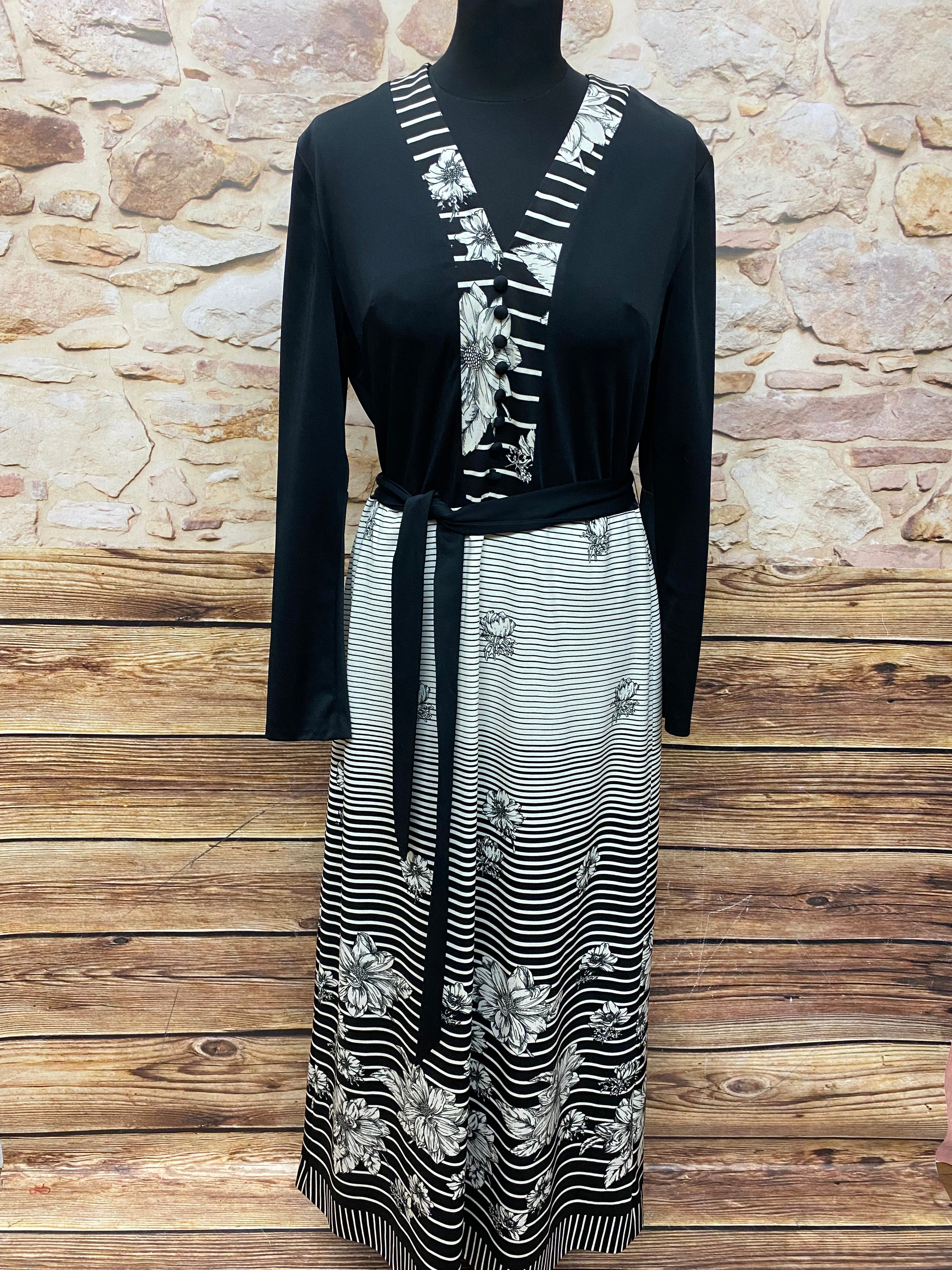 Langes Vintage Kleid Maxikleid 70er Jahre schwarz/weiß Gr.44
