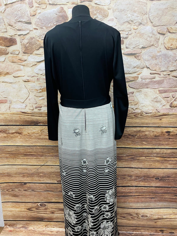 Langes Vintage Kleid Maxikleid 70er Jahre schwarz/weiß Gr.44