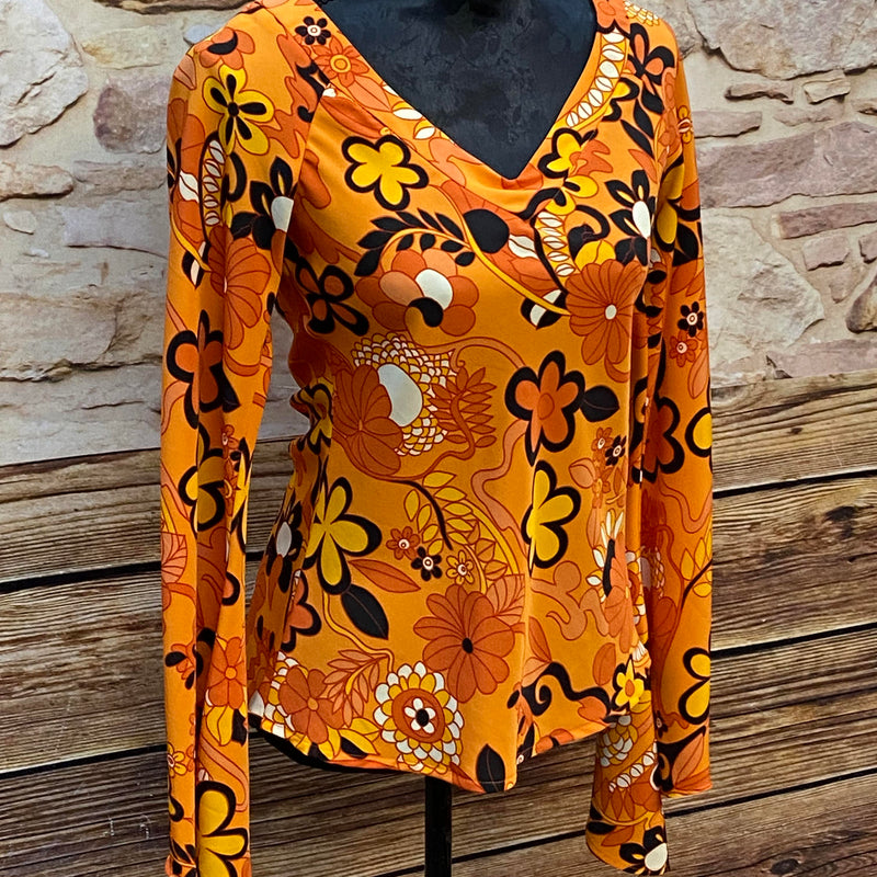 70er-Jahre Oberteil mit Blumenmuster in Orange