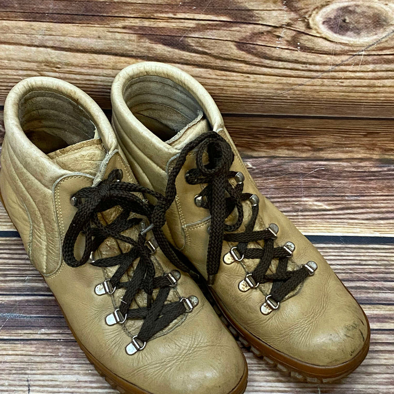 Vintage Trachten-Schnürstiefel in Größe 43