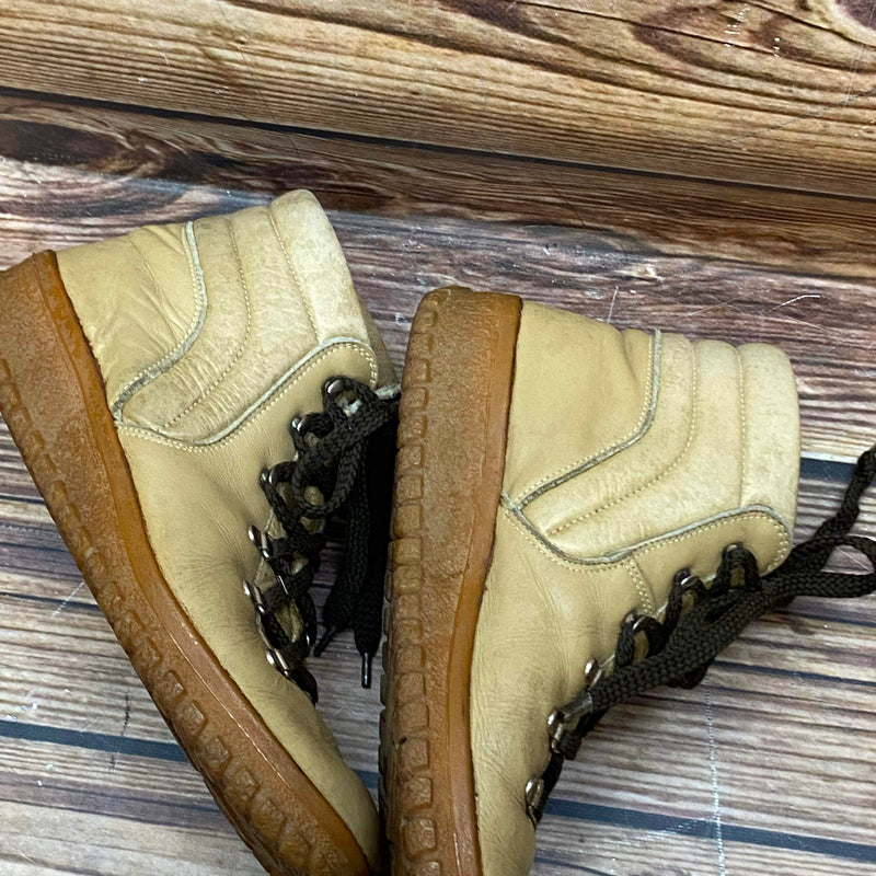 Vintage Trachten-Schnürstiefel in Größe 43