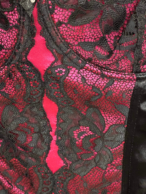Korsetts in Schwarz mit pinken Akzenten Gr.36