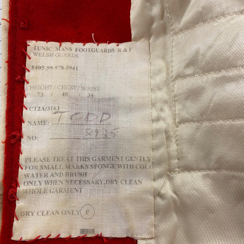 Uniformjacke der Welsh Guards mit Hose, Hosenträgern & Gürtel (Größe 48/50)
