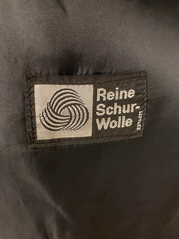 Vintage Herrenanzug aus reiner Schurwolle mit Weste & Fliege