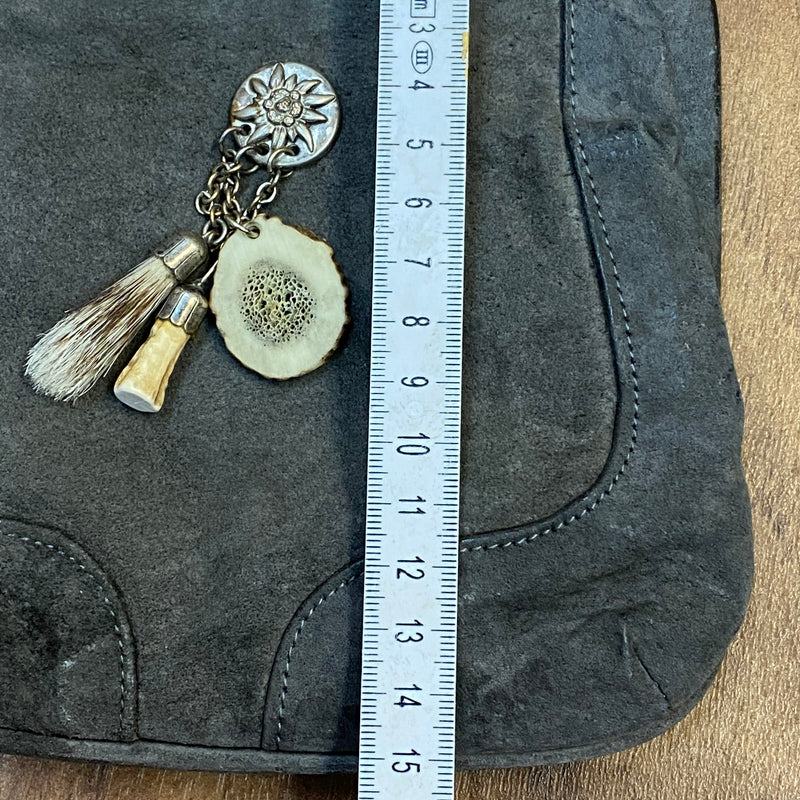 Vintage Trachtentasche, Dirndl Handtasche in grau