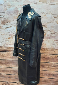 Manteau en cuir Steampunk – une pièce unique pour les vrais aventuriers taille 54