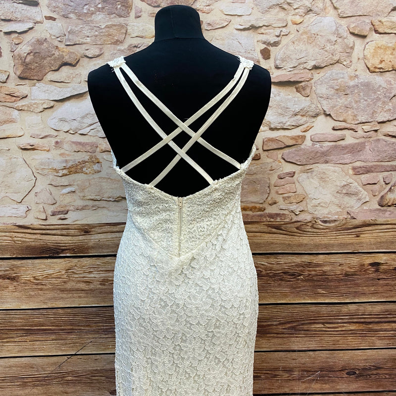 1970er Vintage Spitzen-Abendkleid Creme – Größe 38