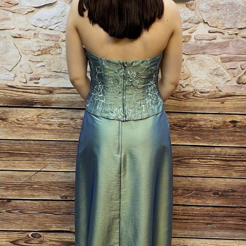 3teiliges Abenkleid in Gr. 36 blassgrün mit Handstulpen