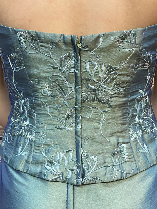 3teiliges Abenkleid in Gr. 36 blassgrün mit Handstulpen