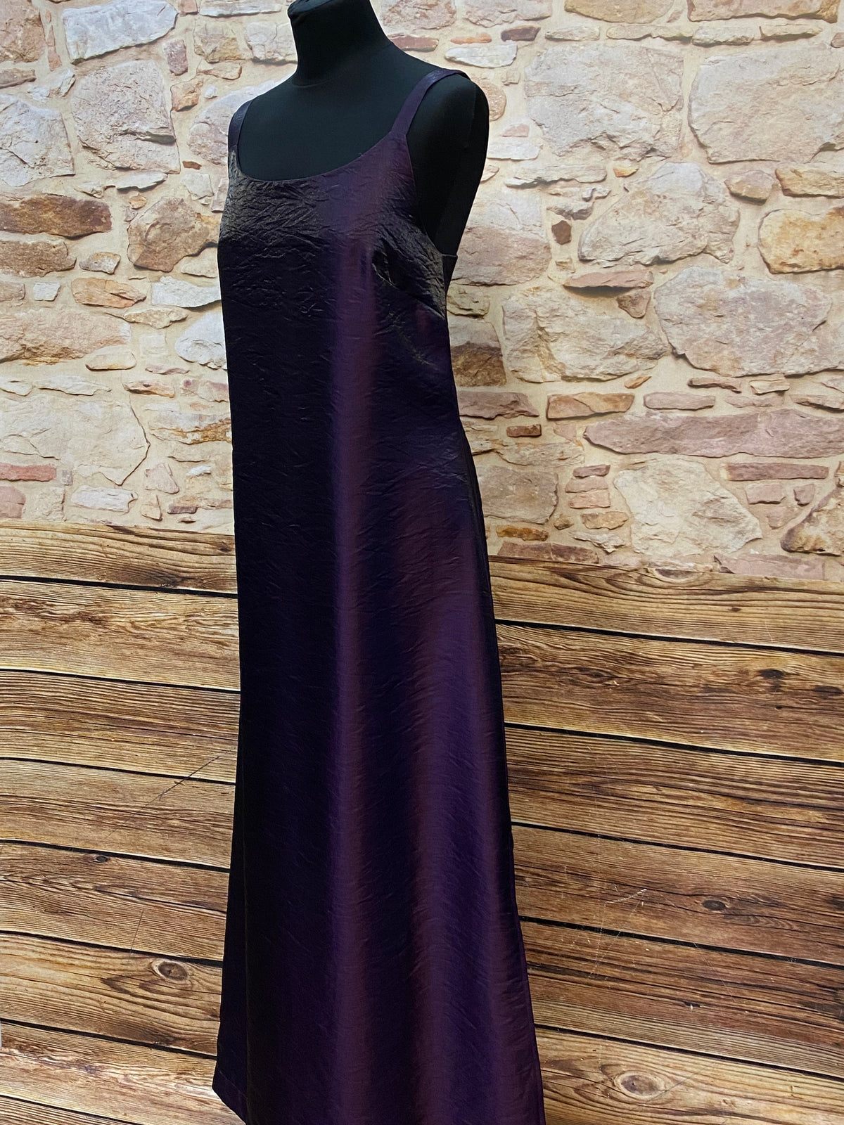 Langes Vintage Abendkleid in lila, Gr.40 von Zero