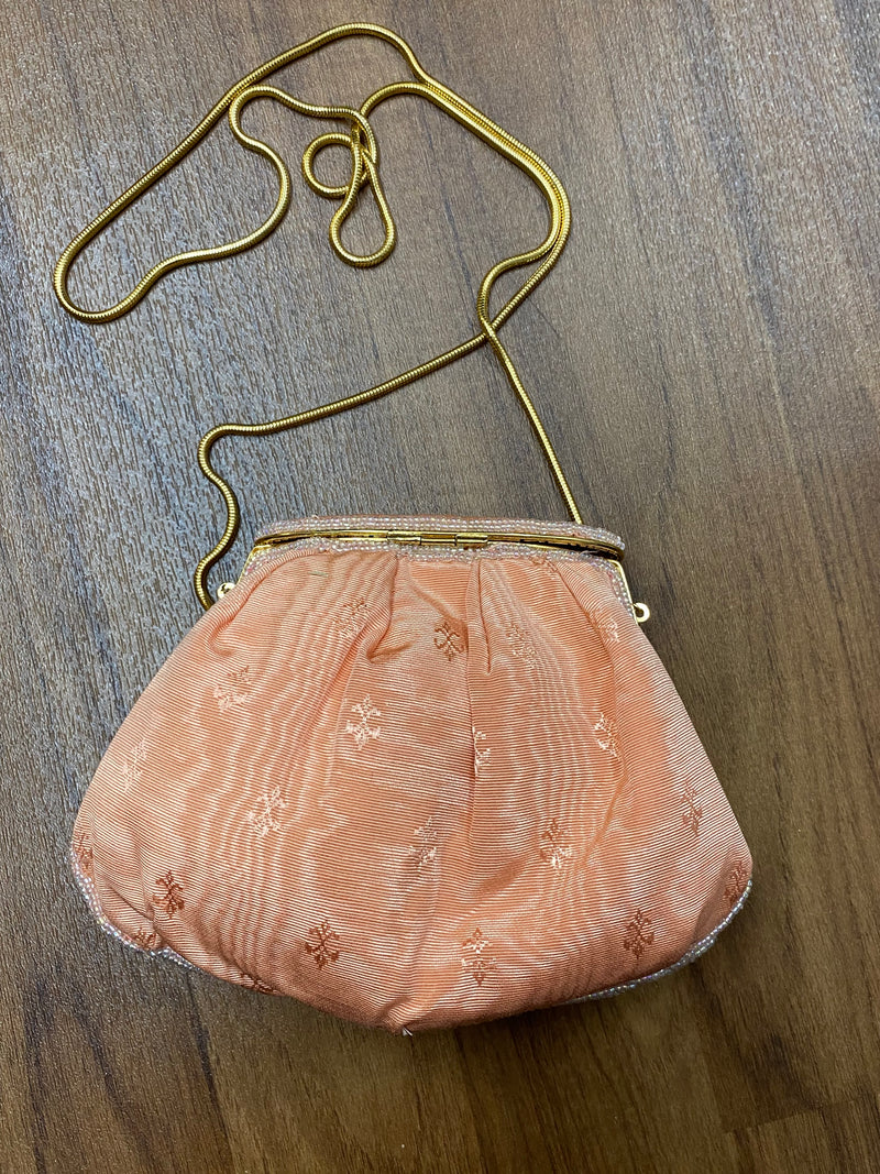 Petit sac de soirée sac à main vintage couleur saumon 