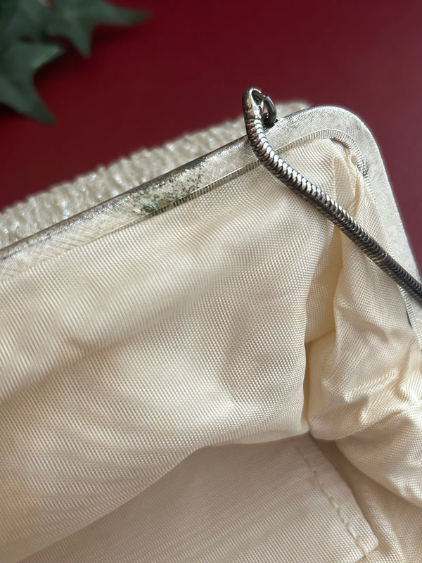 Abendtasche, Silber-Lamé – 22 × 14 cm