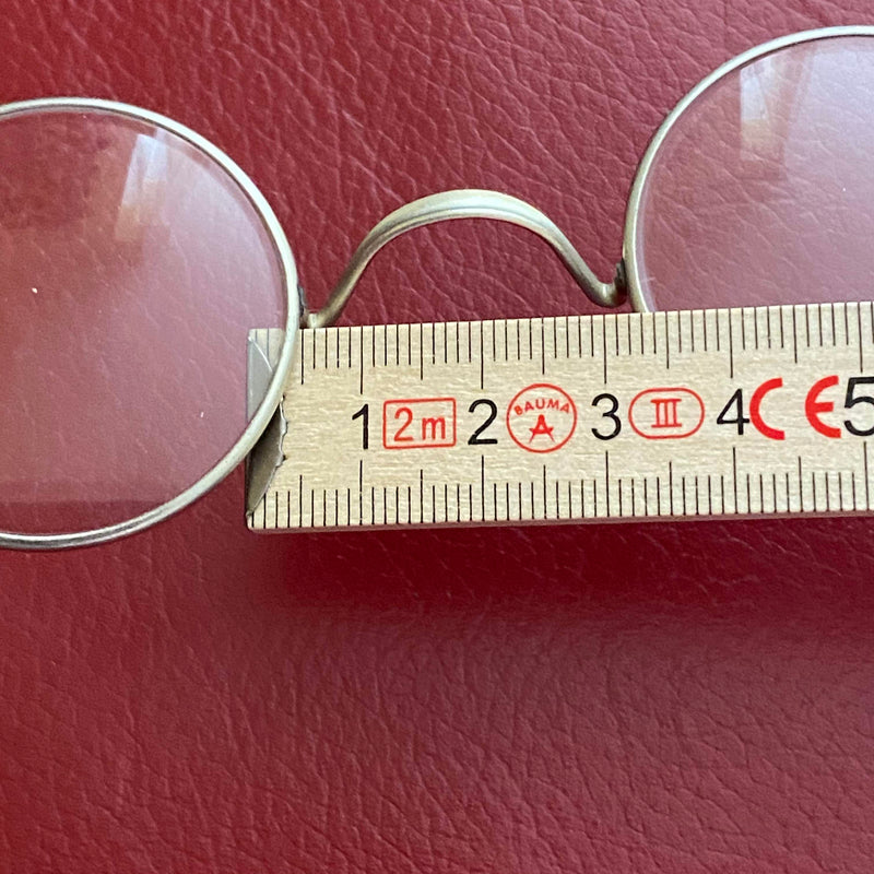 Antike Nickelbrille mit Etui – runde Vintage Brille im historischen Stil