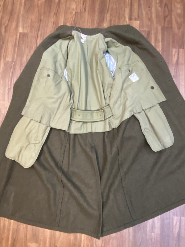 Vintage Armee-Mantel Gr. 48 – Olivgrüner Wollmix