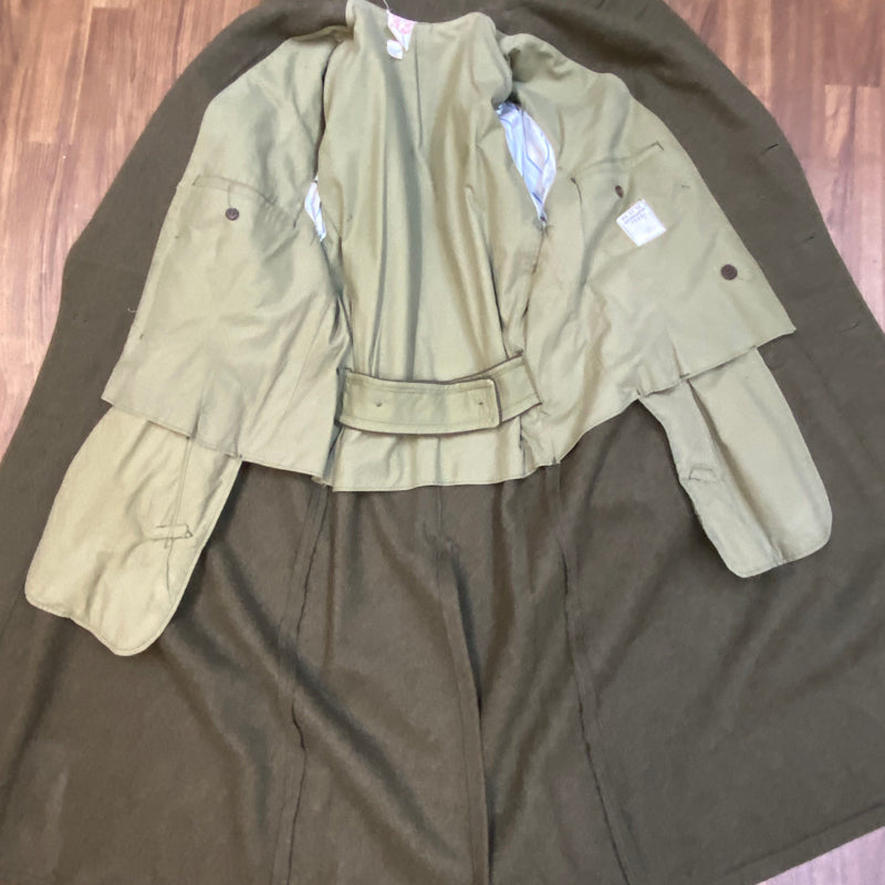 Vintage Armee-Mantel Gr. 48 – Olivgrüner Wollmix